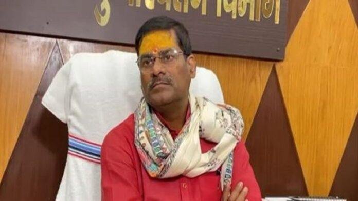 सहकारिता विभाग की समीक्षा बैठक में माननीय मंत्री डॉ. प्रमोद कुमार ने कार्यक्षमता और सेवा वितरण में सुधार लाने का दिया निर्देश