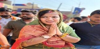 पवन सिंह की पत्नी ज्योति सिंह पर आचार संहिता से संबंधित केस दर्ज