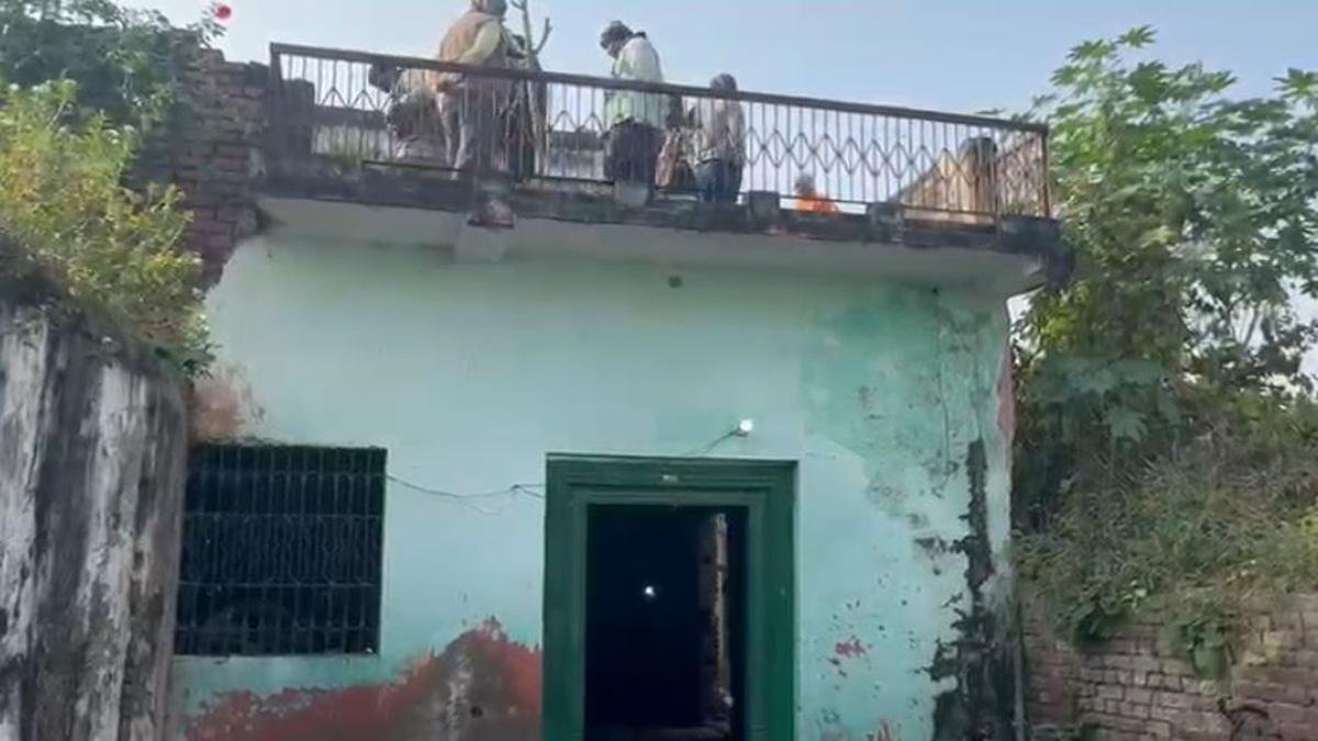 रोहतास में 3 लोगों की मौत, घरेलू विवाद से तंग व्यक्ति ने पिता-पत्नी की हत्या कर की खुदकुशी | 22Scope News Saaram Hatya 1 22Scope News