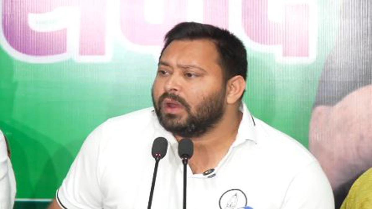 तेजस्वी का बड़ा बयान, कहा- बिहार के लोग रचने जा रहे इतिहास, आएगी नौकरी वाली सरकार 4 22Scope News Tejashwi Yadav 2 22Scope News