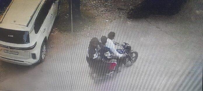 Jamshedpur News: श्री विश्वकर्मा प्राइवेट लिमिटेड में 10 लाख की लूट,