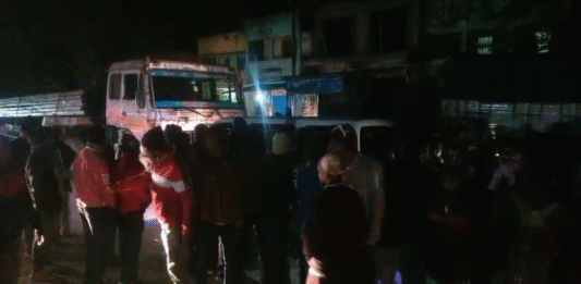Bokaro News: अज्ञात वाहन ने बाइक सवार को दूर तक घसीटा