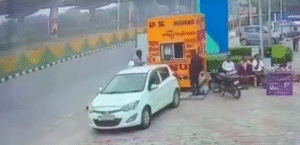 Delhi Blast: कार 