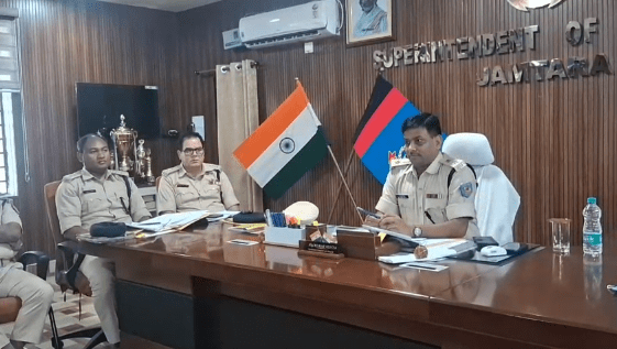 Jamtara Police अधीक्षक राजकुमार मेहता ने की क्राइम मीटिंग