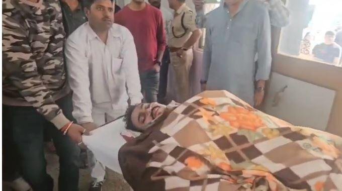 Sub-Inspector Injured: सड़क हादसे में घायल हुए थाना प्रभारी, हालत गंभीर, रांची रेफर