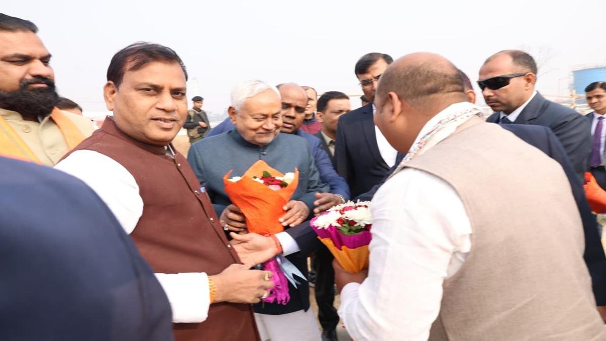 मुख्यमंत्री ने भारत प्लस एथनॉल प्राइवेट लिमिटेड के परिसर का किया निरीक्षण | 22Scope News CM Buxar 3 22Scope News