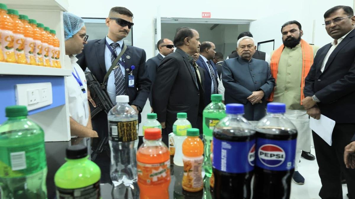 मुख्यमंत्री ने भारत प्लस एथनॉल प्राइवेट लिमिटेड के परिसर का किया निरीक्षण | 22Scope News CM Buxar 7 22Scope News