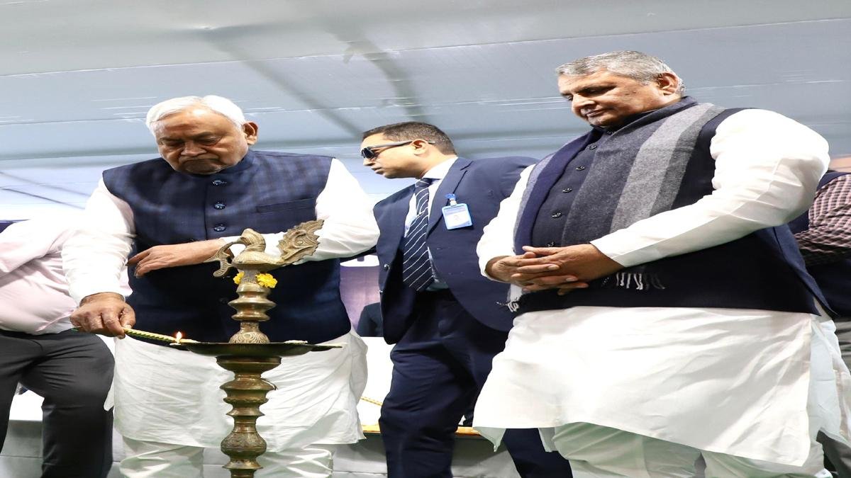 मुख्यमंत्री ने पटना पुस्तक मेला का किया उद्घाटन | 22Scope News CM Pustak 1 22Scope News