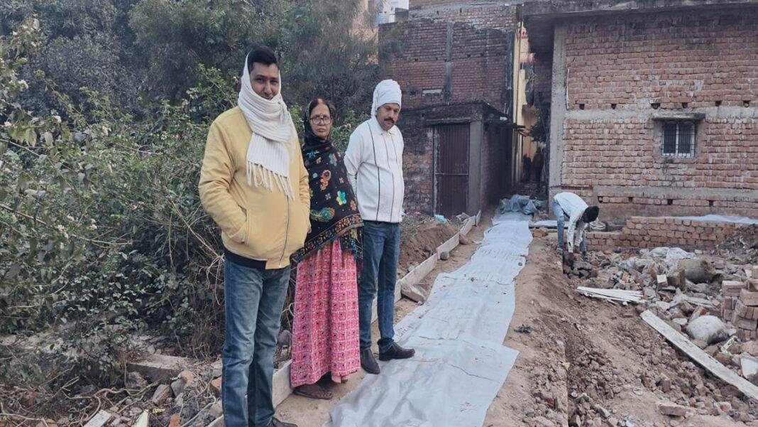 25 वर्षों बाद शिवनगर मोहल्ले में कराया गया नली गली का कार्य पूरा