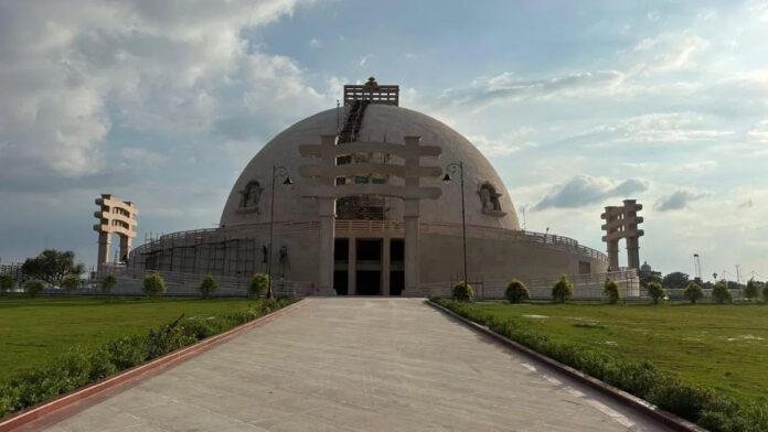 सिर्फ 4 महीने में लाखों पर्यटक, इस नए बुद्ध स्मृति स्तूप में क्या है खास ?