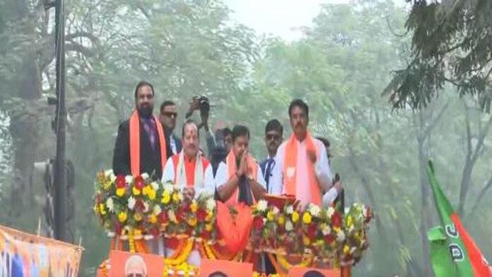 Breaking : BJP के नए कार्यकारी अध्यक्ष नितिन नवीन पहुंचे पटना, एयरपोर्ट पर भव्य स्वागत