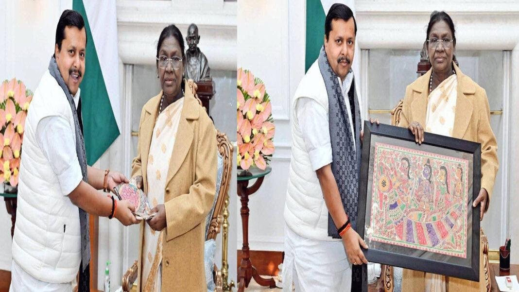 राष्ट्रपति से मिले BJP के कार्यकारी अध्यक्ष नितिन नवीन