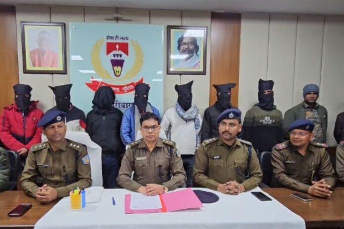 Hazaribagh News: पांडेय गिरोह के सात अपराधी गिरफ्तार