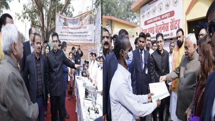 पूर्वी चंपारण दौरे पर मुख्यमंत्री नीतीश कुमार, केसरिया में टूरिस्ट फैसिलिटी सेंटर का किया निरीक्षण, जीविका दीदियों से संवाद कर लिया फिडबैक