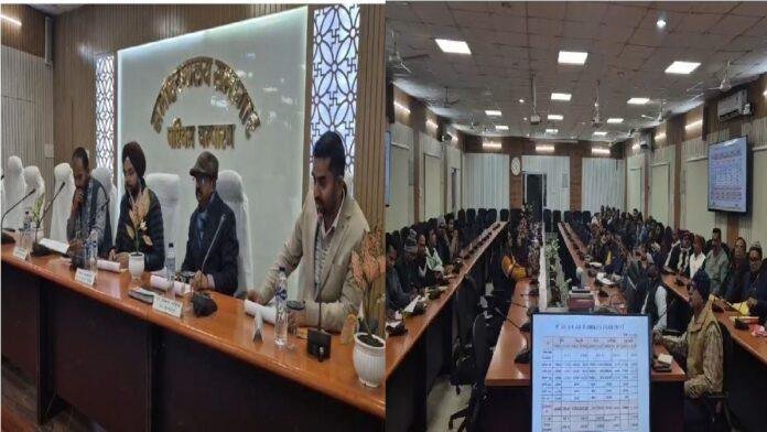 बेतिया में जिला उर्वरक निगरानी समिति की महत्वपूर्ण बैठक जिलाधिकारी की अध्यक्षता में संपन्न, अनियमितता और कालाबाजारी करने वालों पर होगी कार्रवाई