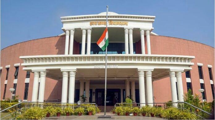 Jharkhand Assembly Winter Session: शीतकालीन सत्र को लेकर सर्वदलीय बैठक शुरू, जानें कौन हुए शामिल..