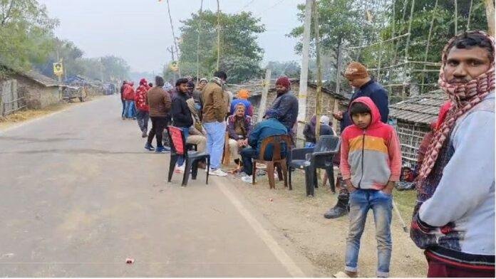 कटिहार में देर रात गोलियों की गूंज, हथियारबंद बदमाशों की फायरिंग से 15 साल की बच्ची घायल, गांव में दहशत