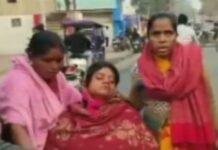 Jharkhand News : हजारीबाग में Newborn Kidnapping की सनसनीखेज वारदात, मां की गोद से 3 दिन की बच्ची छीनकर महिला फरार Jharkhand News : हजारीबाग में Newborn Kidnapping की सनसनीखेज वारदात, मां की गोद से 3 दिन की बच्ची छीनकर महिला फरार