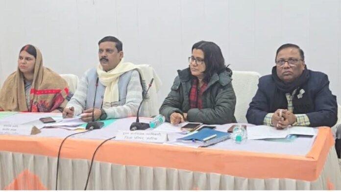 जिला परिषद की बैठक डीआरडीए सभागार में संपन्न, विभागों द्वारा संचालित योजनाओं की गहन समीक्षा योजनाओं के प्रभावी क्रियान्वयन पर जोर