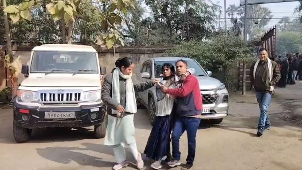 मिस्ड कॉल से शुरू हुआ प्यार, शहर में बना चर्चा का विषय | 22Scope News Banka Darma 1 22Scope News