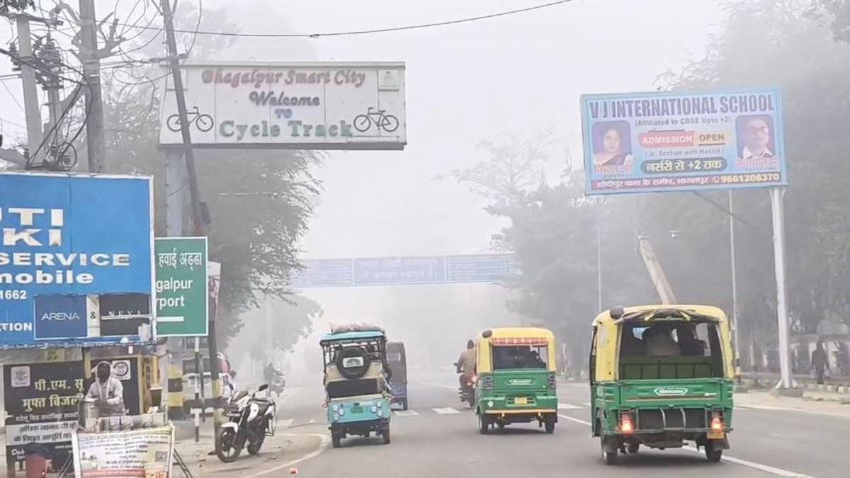 पहाड़ों पर हो रही बर्फबारी, सर्द पछुआ हवा से बिहार के कई जिले झेल रहे भीषण ठंड की मार | 22Scope News Bhagalpur Thand 2 22Scope News