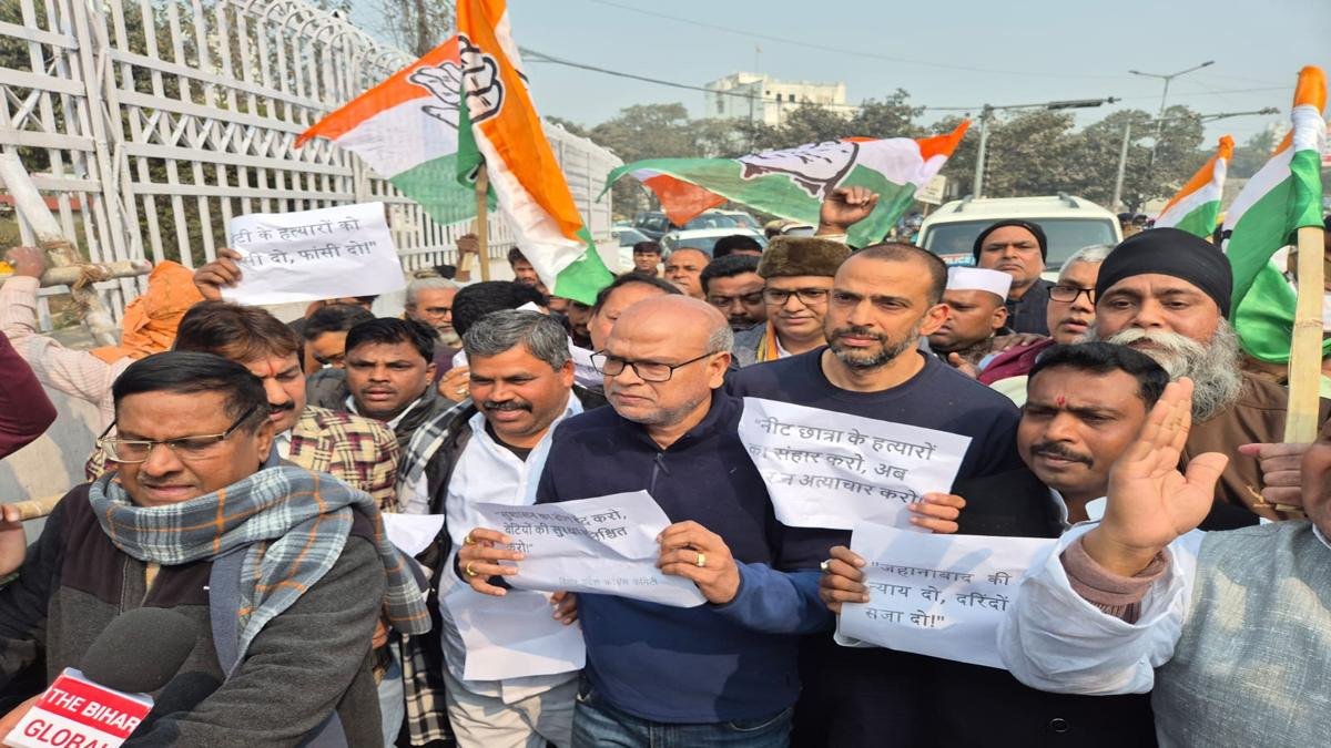 'बिहार में NDA शासन में प्रतियोगी परीक्षा की तैयारी कर रही बच्चियां तक नहीं हैं सुरक्षित' | 22Scope News Bihar Congress 2 2 22Scope News