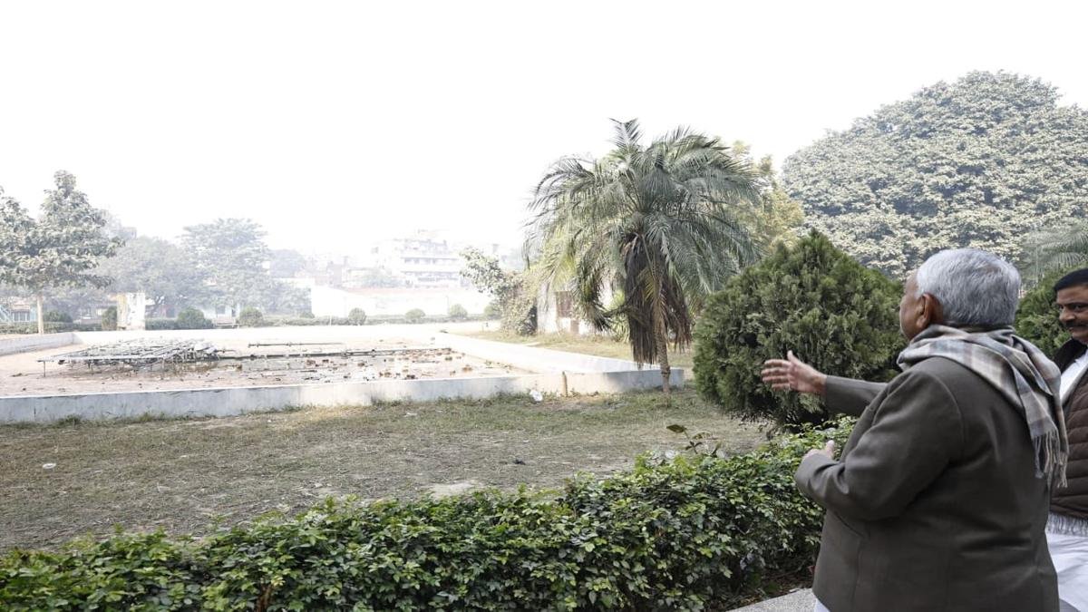 मुख्यमंत्री ने ऐतिहासिक गोलघर परिसर का भ्रमण कर वर्तमान स्थिति का लिया जायजा, अधिकारियों को दिए निर्देश | 22Scope News CM Patna Golghar 3 22Scope News