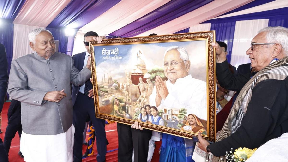 मुख्यमंत्री ने समृद्धि यात्रा के क्रम में सीतामढ़ी व शिवहर जिले को दी बड़ी सौगात, विभिन्न योजनाओं का लिया जायजा, अधिकारियों को दिए निर्देश | 22Scope News CM Sitamarhi 5 22Scope News