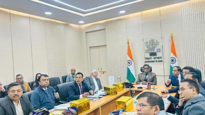 मुख्य सचिव की अध्यक्षता में 'Deregulation व Compliance Reduction' पर त्रिपुरा सरकार के एक उच्च स्तरीय प्रतिनिधिमंडल के साथ बैठक संपन्न