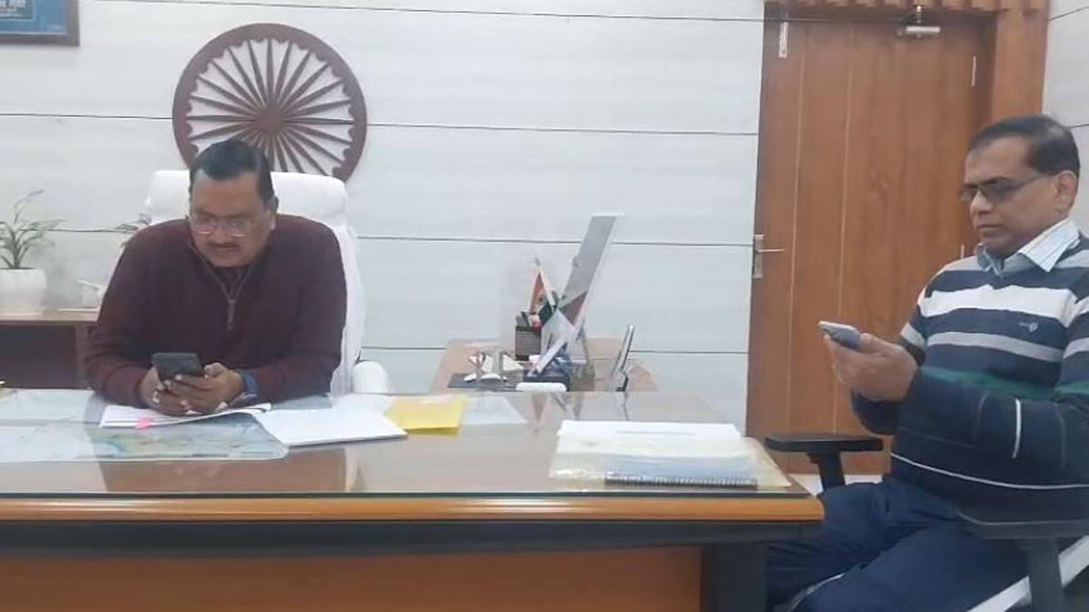 Gopalganj DM 2 22Scope News