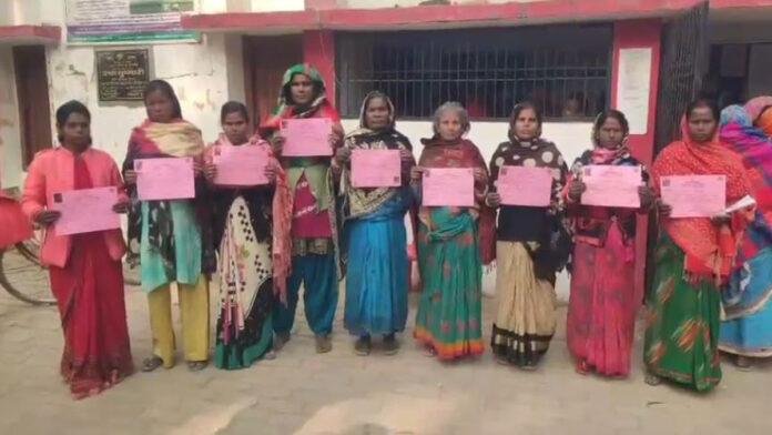 27 भूमिहीन परिवारों को मिला अपना आशियाना, प्रशासन की पहल से जगी नई उम्मीद