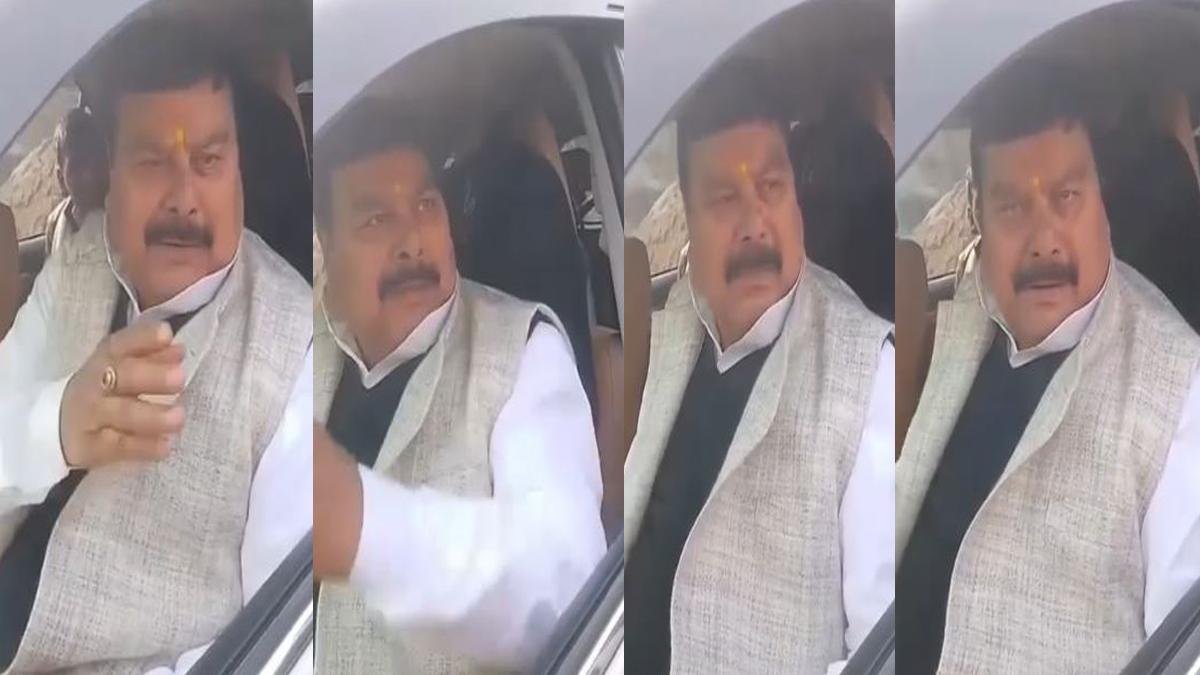 RJD MP का गाली-गलौज करते Video हुआ Viral, विकास के नाम पर ग्रामीणों ने पूछा तो भड़क गए नेताजी | 22Scope News RJD MP Surendra Yadav 22Scope News