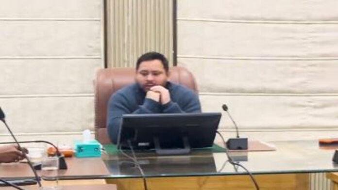 अब खत्म होगा RJD में लालू राज! बड़ी जिम्मेवारी संभालने जा रहे हैं तेजस्वी