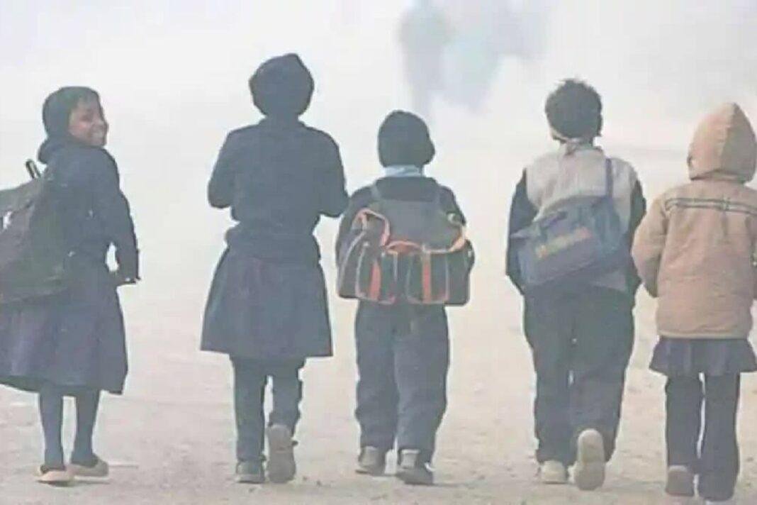 Ranchi Weather Report: झारखंड में ठंड का प्रकोप