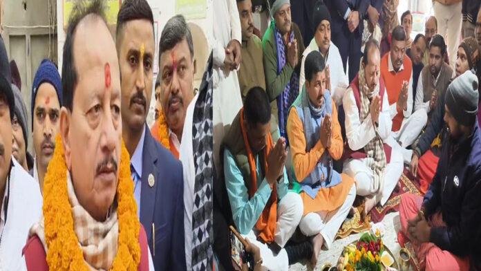 भागलपुर पहुंचे विजय सिन्हा, जन संवाद कार्यक्रम से पहले बूढ़ानाथ मंदिर में की पूजा अर्चना