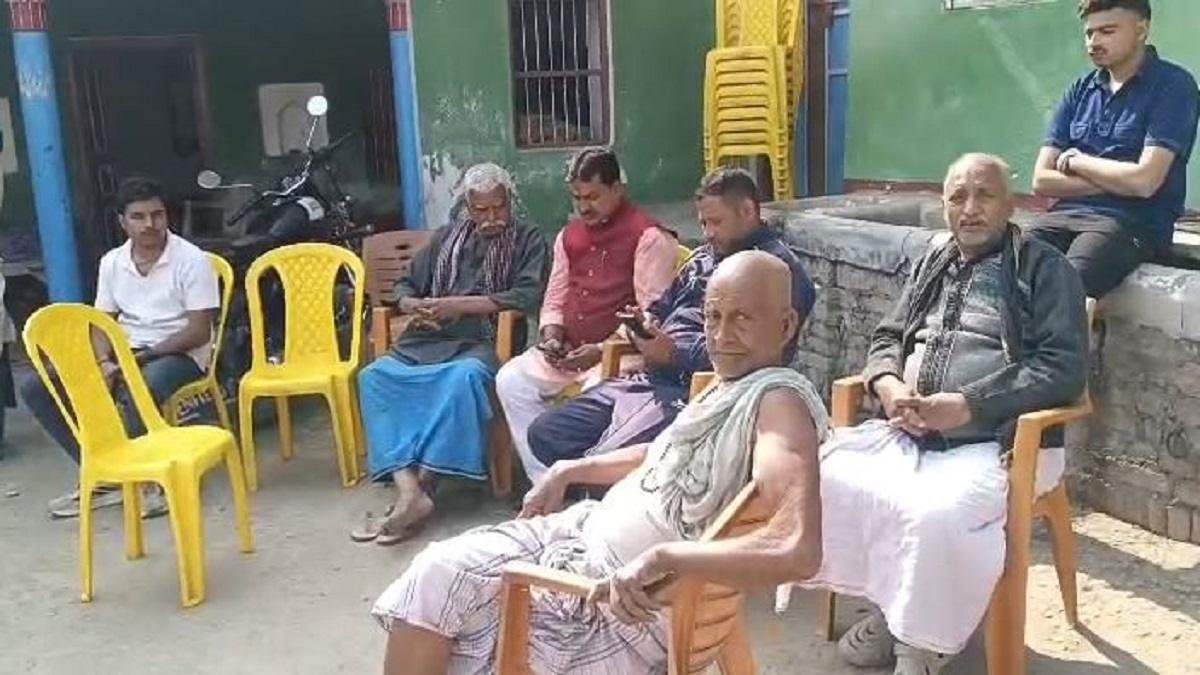 शहीद हरे राम कुंवर के घर मचा कोहराम,जम्मू-कश्मीर के डोडा हादसे में हुई थी मौत | 22Scope News a22 22Scope News