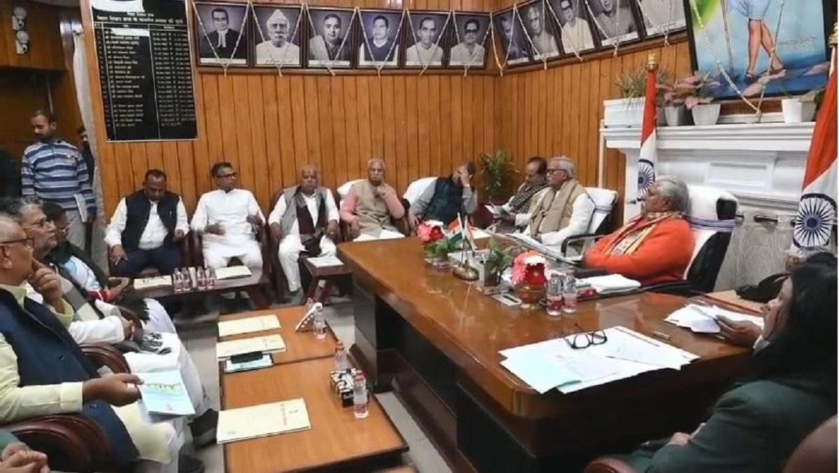 विधानसभा अध्यक्ष की अध्यक्षता में दलीय नेताओं की बैठक आयोजित, स्थापना दिवस पर सेंट्रल हॉल में होगा कार्यक्रम | 22Scope News prem 22Scope News