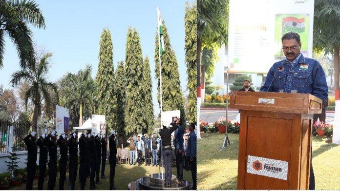 राष्ट्रीय फ्लैग दिवस पर जिंदल स्टील पतरातू में श्रद्धा एवं सम्मान के साथ फ्लैग डे का आयोजन