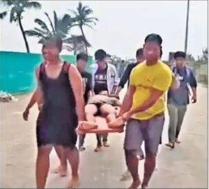 दर्दनाक हादसा Puri Sea Tragedy: मां को बचाने में बेटे की भी मौत, धुर्वा निवासी मां-बेटे समुद्र में डूबे | 22Scope News दर्दनाक हादसा Puri Sea Tragedy: मां को बचाने में बेटे की भी मौत, धुर्वा निवासी मां-बेटे समुद्र में डूबे