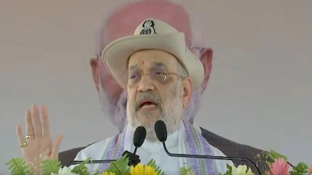 अररिया में गरजे शाह, कहा- सीमांचल क्षेत्र में सीमा के 10 किलोमीटर के अंदर के सारे अवैध अतिक्रमण होंगे ध्वस्त | 22Scope News Amit Shah 2 22Scope News