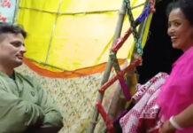 बिहार में वर्दी फिर हुई शर्मसार, डांसर संग दारोगा का आपत्तिजनक वीडियो वायरल बिहार में वर्दी फिर हुई शर्मसार, डांसर संग दारोगा का आपत्तिजनक वीडियो वायरल