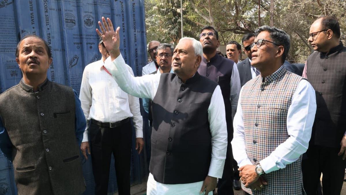 मुख्यमंत्री ने IGIMS में 1200 शैय्या के नए अस्पताल भवन सह आवसीय भवन के निर्माण कार्य का लिया जायजा | 22Scope News CM Inpe 4 22Scope News