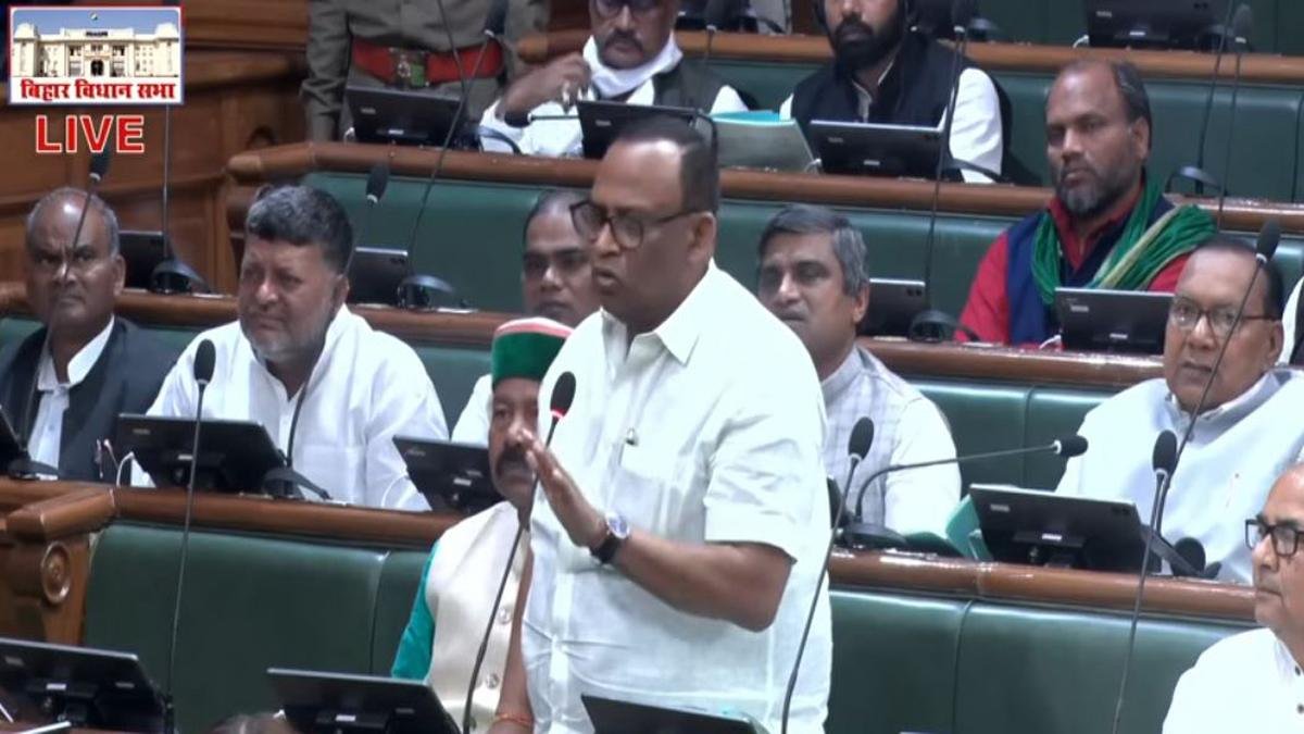 बिहार विधानसभा में जोरदार हंगामा, सदन में CM व RJD MLA के बीच जमकर 'तू-तू, मैं-मैं' | 22Scope News CM Nitish Sadan 1 22Scope News