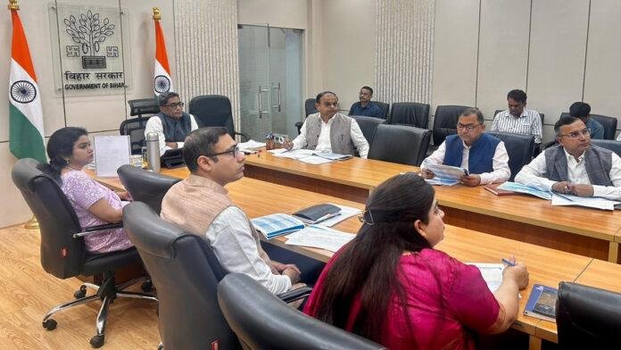 मुख्य सचिव ने की 'नार्थ कोयल जलाशय' और 'मंडई वीयर' परियोजनाओं की समीक्षा