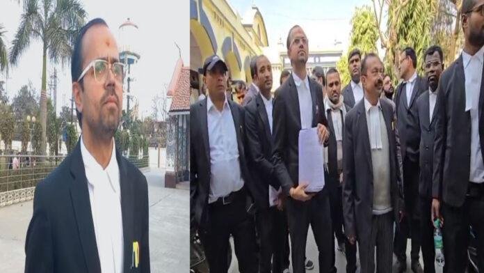 अधिवक्ता से दुर्व्यवहार मामले में DM से मिला शिष्टमंडल, त्वरित कार्रवाई की मांग