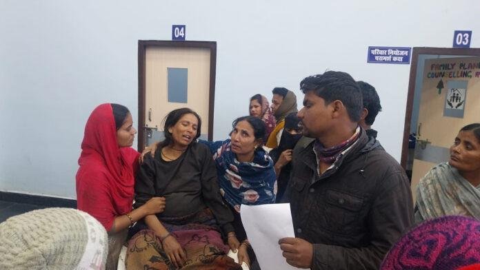 गोपालगंज में दर्दनाक हादसा, अनियंत्रित स्कूल बस झोपड़ी में घुसी, 2 मासूम की मौत, एक महिला जख्मी