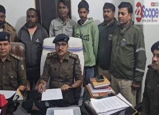 तुरकौलिया थाना क्षेत्र में चोरी के कांडों संलिप्त 4 अभियुक्त गिरफ्तार