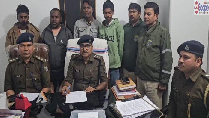 तुरकौलिया थाना क्षेत्र में चोरी के कांडों संलिप्त 4 अभियुक्त गिरफ्तार