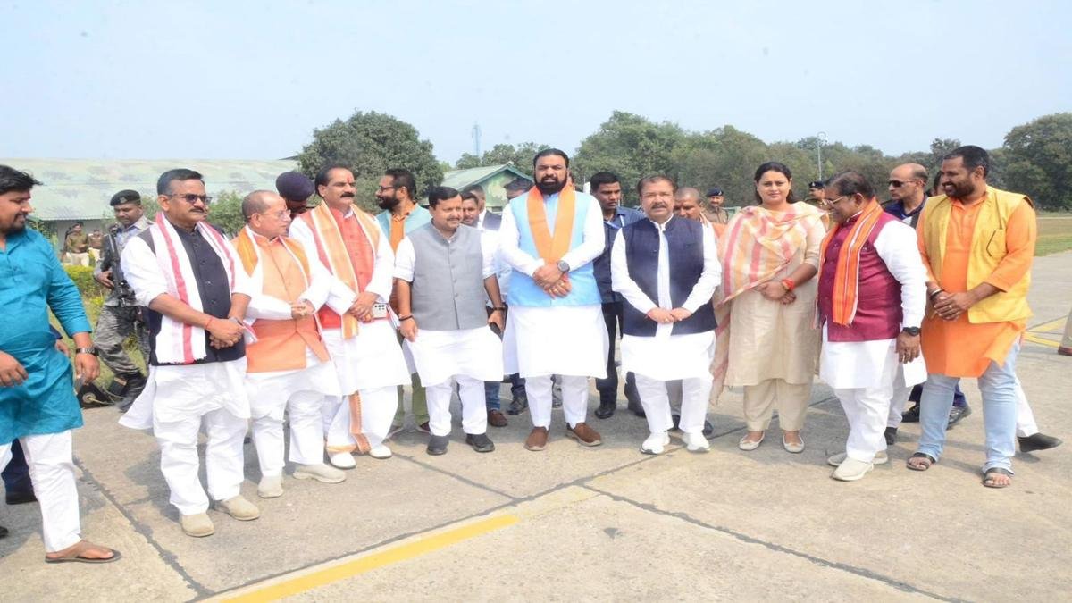 मिथिला की हृदय स्थली दरभंगा एयरपोर्ट पर BJP राष्ट्रीय अध्यक्ष का भव्य स्वागत | 22Scope News Nitin Samrat 1 22Scope News