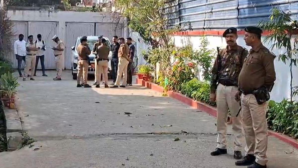 फायर विभाग के IG सुनील कुमार नायक को आंध्र प्रदेश पुलिस ने किया गिरफ्तार | 22Scope News Police Raid 22Scope News